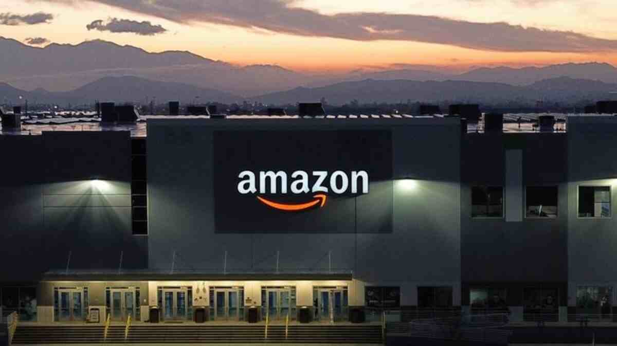 Amazon Buys University Campus to Power Major AI Data Center Expansion